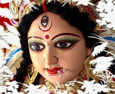 Maa